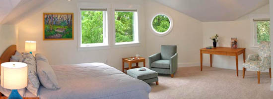 Get a good night's sleep in one of our luxury bedrooms.